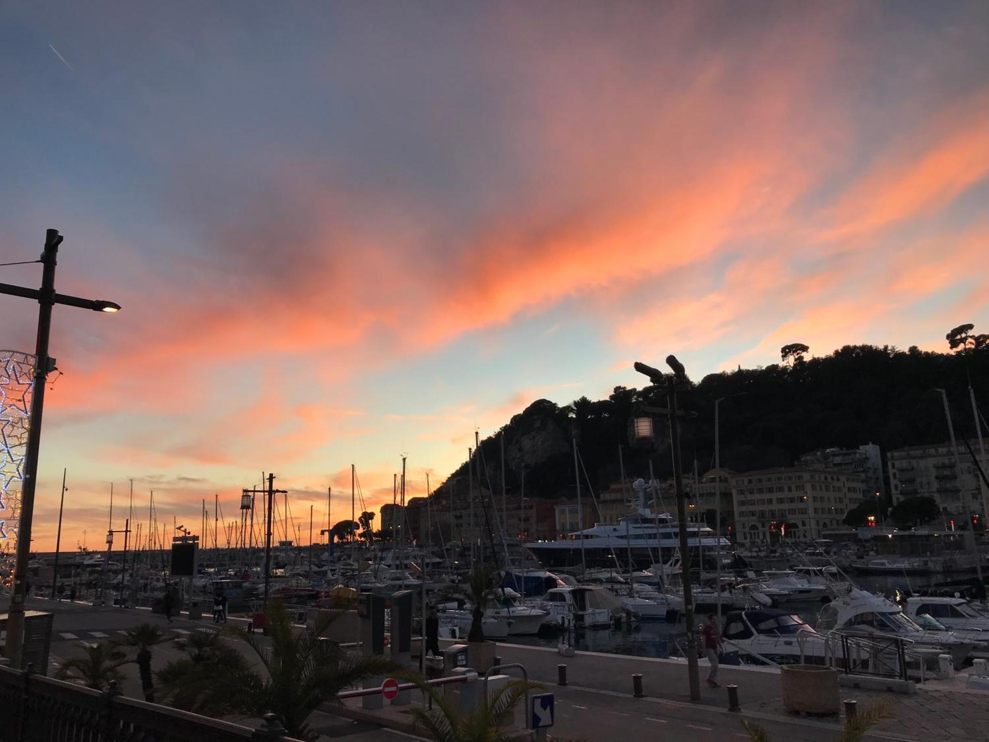 Spacious And Bright Flat Close To The Beach : Heart Of Old Nizza Kültér fotó